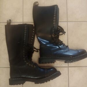 STEEL brand army style boots for men.